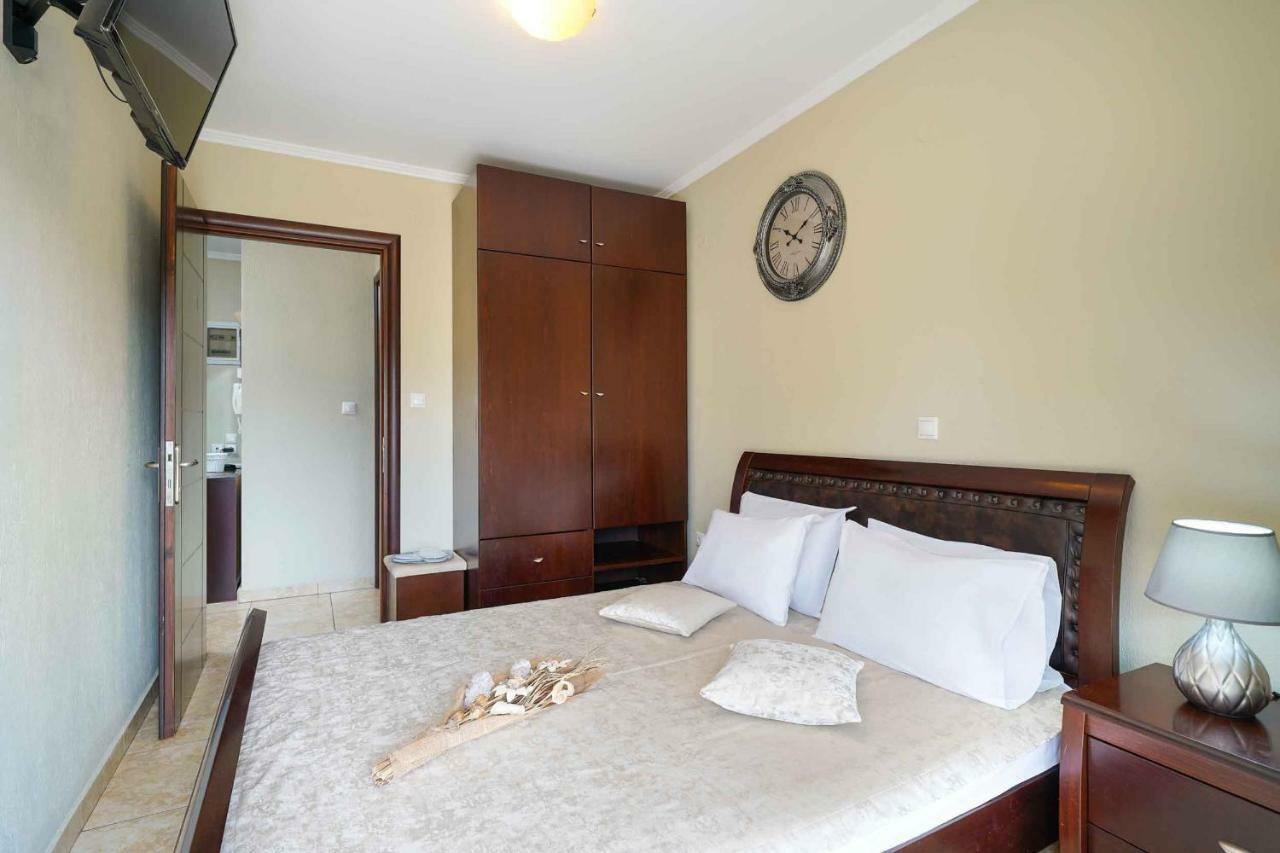 Villa Angel ลีเมนาส ภายนอก รูปภาพ